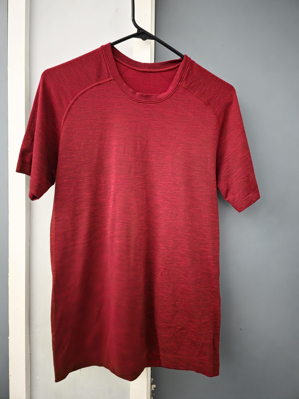 Men's Red Short Sleeve Crew Neck Performance Tee